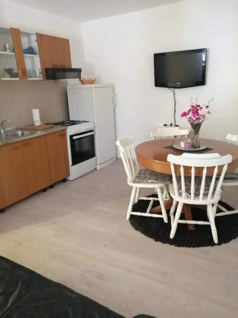 Apartment Anka Marina Exteriör bild